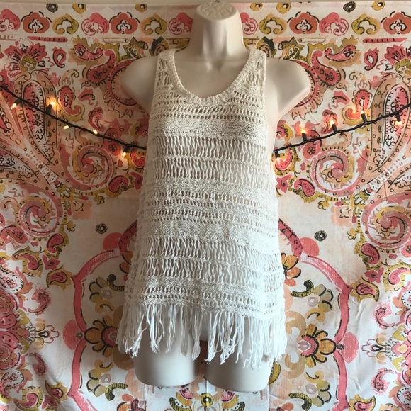 American Eagle Fringe Open Weave Tank - Picture 3 of 8